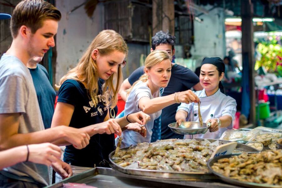 Bangkok: Half-Day Thai Cooking Class in Bangrak District - The chef is the heart of the experience