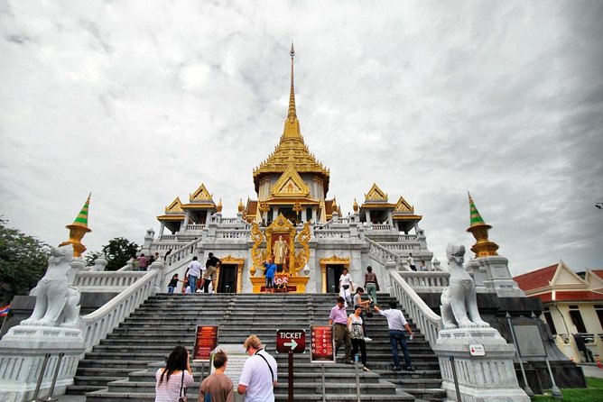 Bangkok Heritage Highlights: Grand Palace & Three Temples Tour - Wat Arun across the Chao Phraya