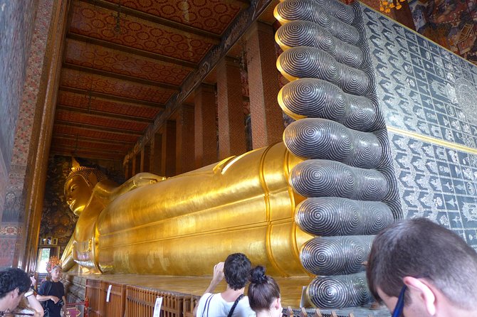 Bangkok Heritage Highlights: Grand Palace & Three Temples Tour - What the guide adds