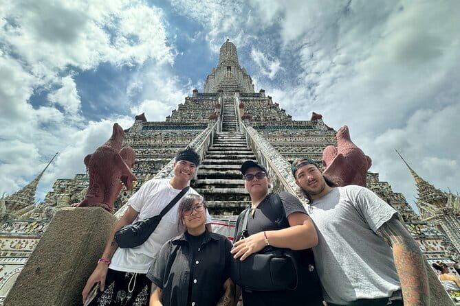 Bangkok History Temples Markets and Food Tasting - Crossing to Thonburi by ferry