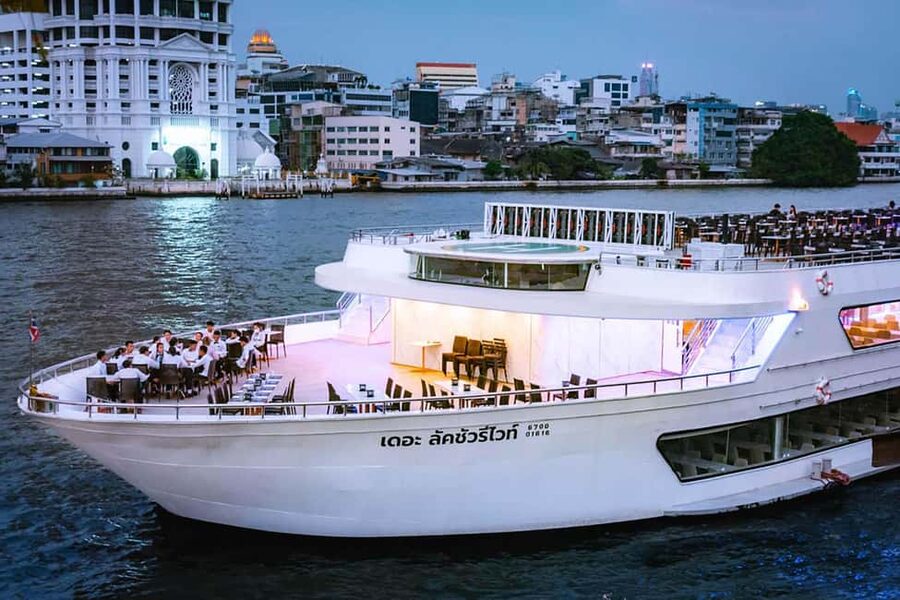 Bangkok: Luxury White Sunset or Dinner Cruise with Beer - Key points to know before booking
