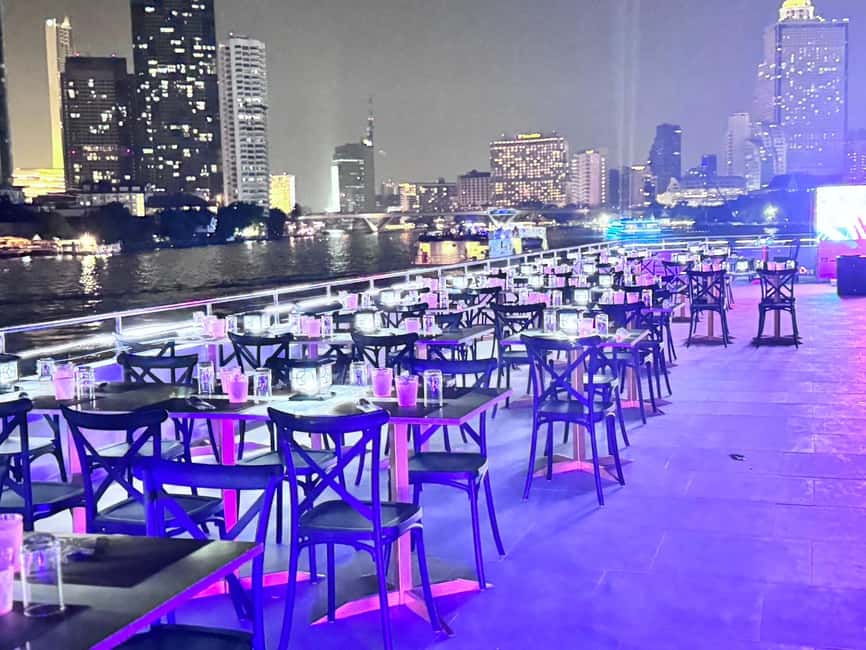 Bangkok: Luxury White Sunset or Dinner Cruise with Beer - Entertainment for a date, family, or group evening