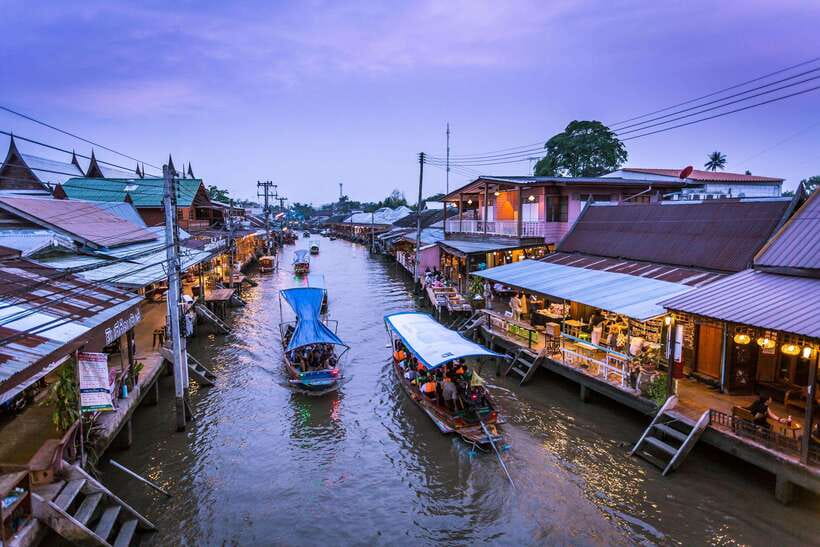 Bangkok: Maeklong Railway & Amphawa Floating Market Day Trip - Should you book the Maeklong and Amphawa day trip?