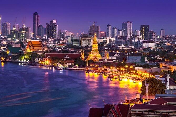 Bangkok Meridian Dinner Cruise from ICONSIAM - Music, Thai performances, and the mood on board