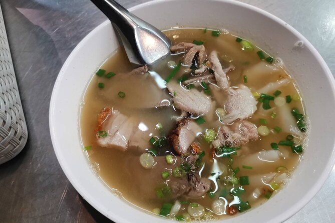 Bangkok: Michelin Guide Street Food Tour by Tuk Tuk - Lim Lao Ngow’s fishball egg noodles