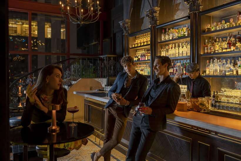 Bangkok: Mojjo Rooftop Lounge & Bar Food & Beverage Package - Practical advice for a smoother visit
