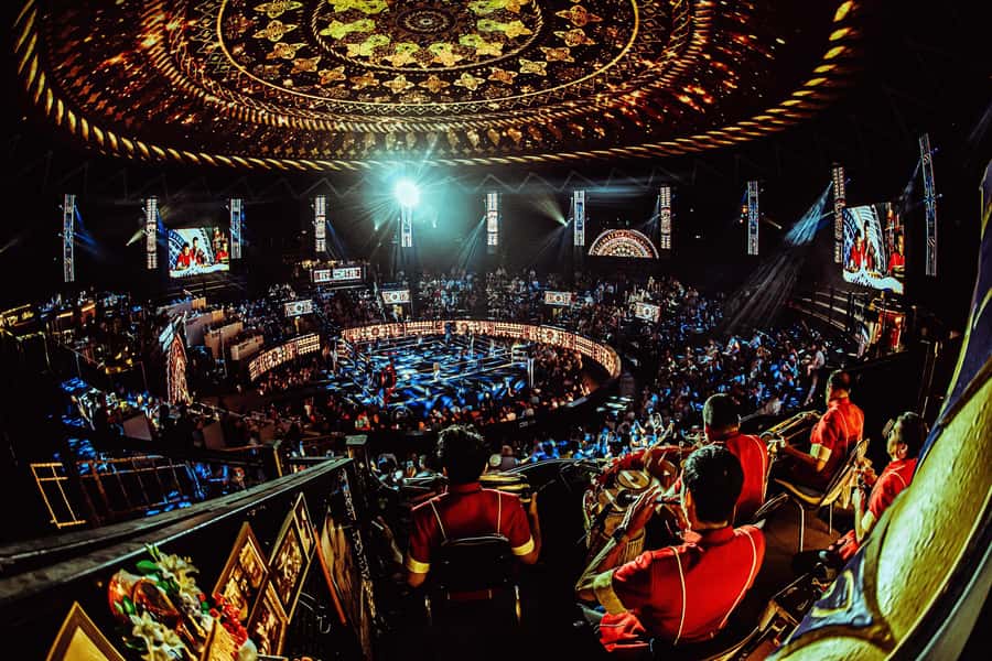 Bangkok: Muay Thai Boxing Tickets at Rajadamnern Stadium - Comfort, crowd energy, and family appeal