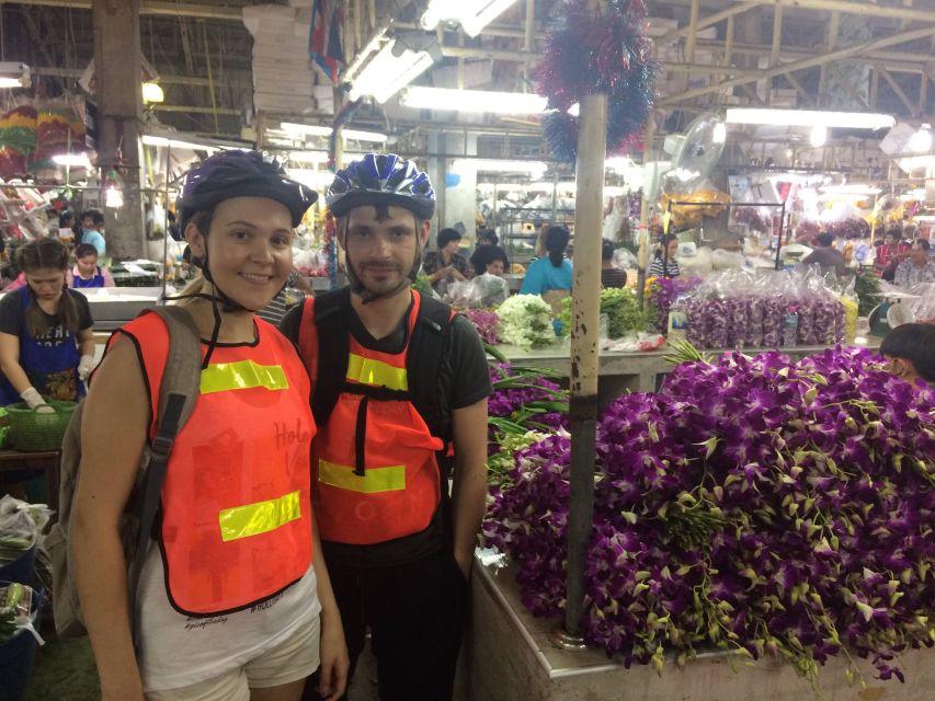 Bangkok: Night Bike Ride and Dinner at a Local Restaurant - Why a night bicycle ride works so well in Bangkok