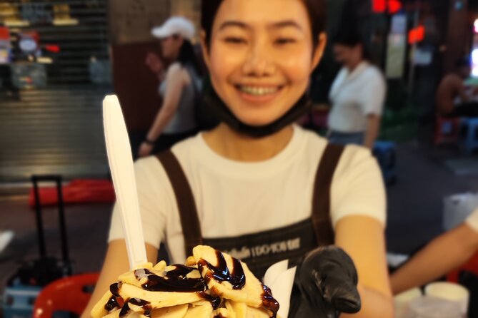 Bangkok Night Eats by Tuk Tuk - Hotel-pickup & Dinner - Why the tuk tuk matters on this route