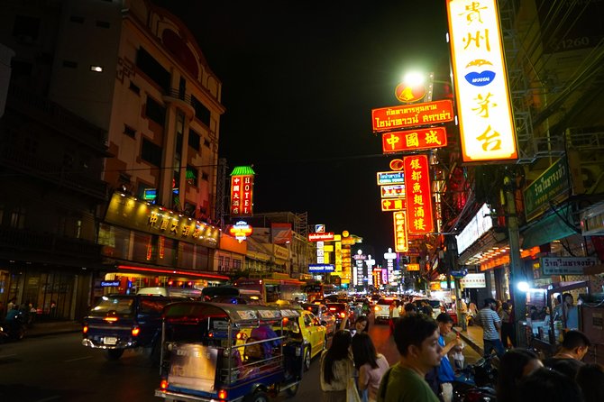 Bangkok Night Michelin Foodie Tour in Chinatown with 15+ tastings - Why Chinatown is the right place for a night food tour