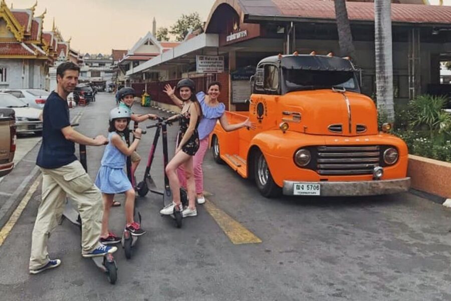 Bangkok : Old City Guided E-Scooter &/or Bike Tour - Phra Sumen Fort and the riverside edge