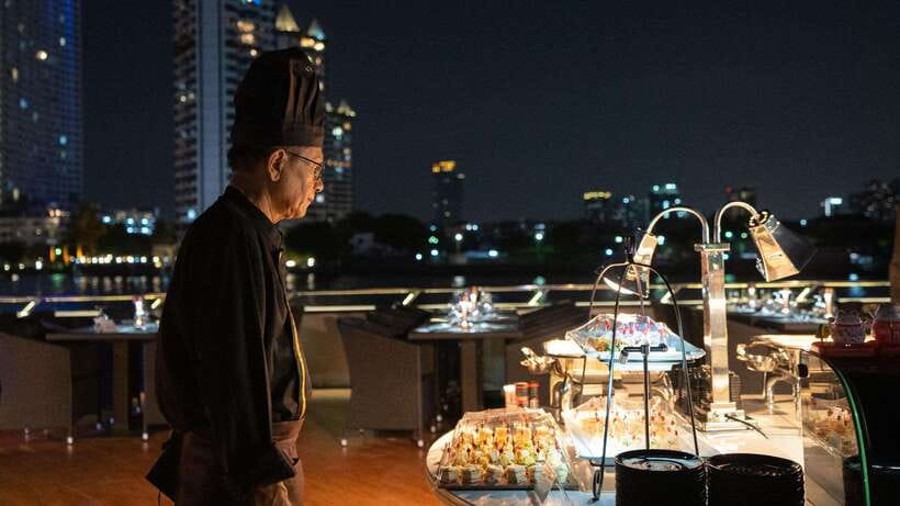 Bangkok: Opulence Luxury Dinner Cruise with Hotel Transfer - Why a Chao Phraya dinner works so well