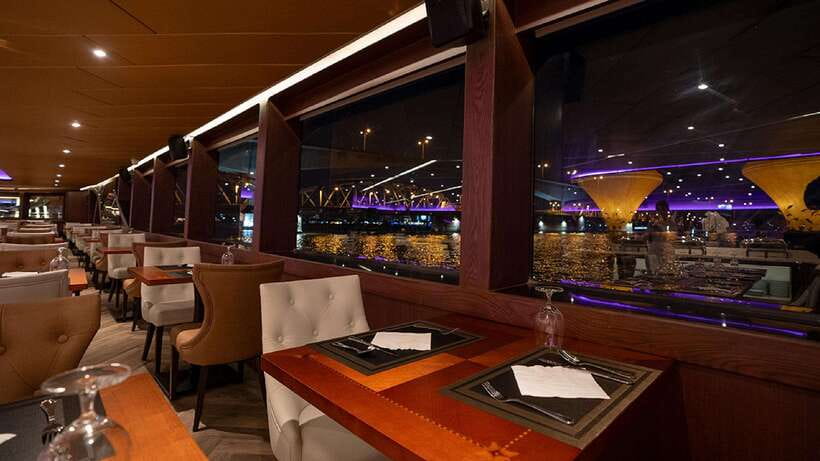 Bangkok: Opulence Luxury Dinner Cruise with Hotel Transfer - What the hotel transfer adds