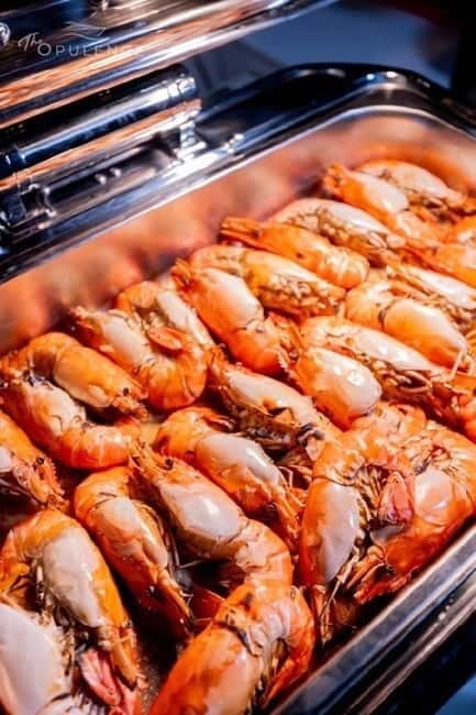 Bangkok: Opulence Luxury River Dinner Cruise - The rooftop is worth planning for