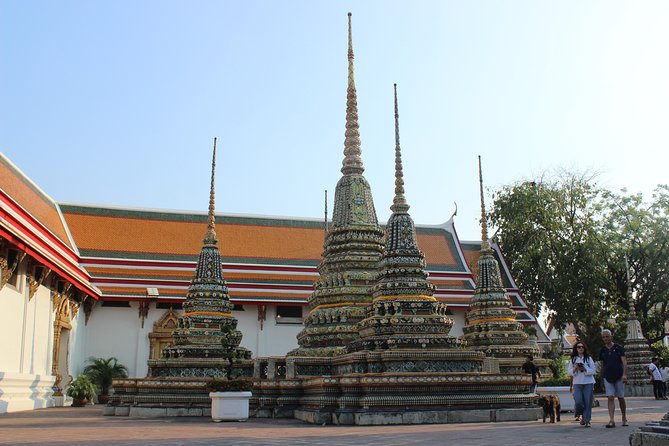 Bangkok Reclining Buddha (Wat Pho) Entrance Ticket - Seeing the Reclining Buddha inside Wat Pho