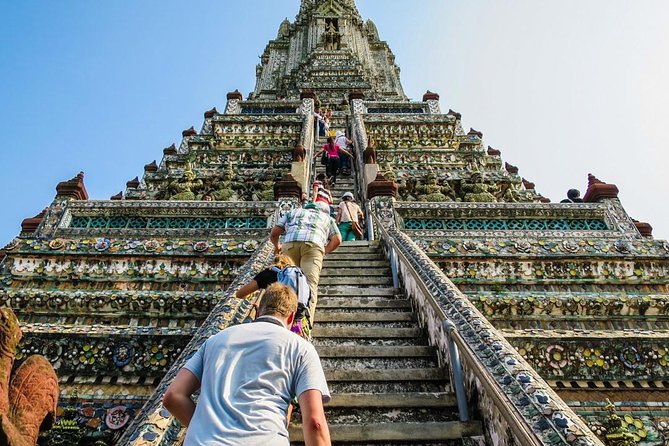 Bangkok’s Three Iconic Temples: Wat Traimit, Wat Pho & Wat Arun - Pickup, transport, and the meeting point
