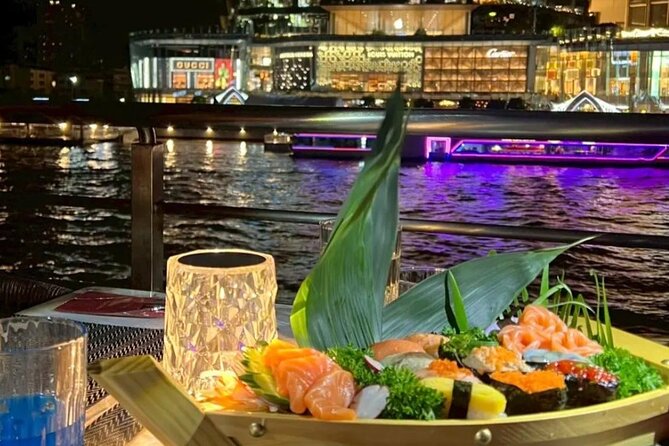Bangkok Sawasdee Chaophraya Dinner Cruise from ICONSIAM - Live music and Thai cultural performances