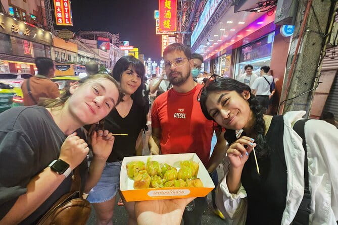Bangkok Street Food Variety Cultures Local Tasty - A brief stop at Odeon Roundabout
