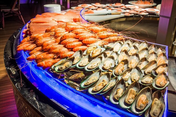 Bangkok Sunset or Evening Dinner Cruise (The Planet Cruise) - What arrives at the buffet