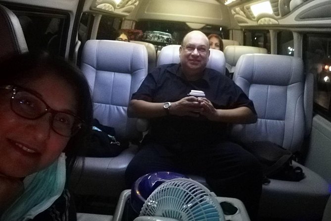 Bangkok (Suvarnabhumi) Airport Transfer - Central Bangkok Hotel - Finding the representative at Gate 3