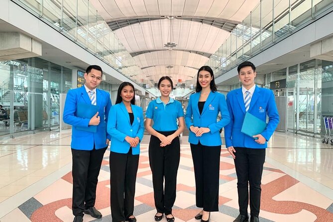 Bangkok Suvarnabhumi Airport VIP Fast-Track Lane Service - Arrival cards, customs, and the final walk outside