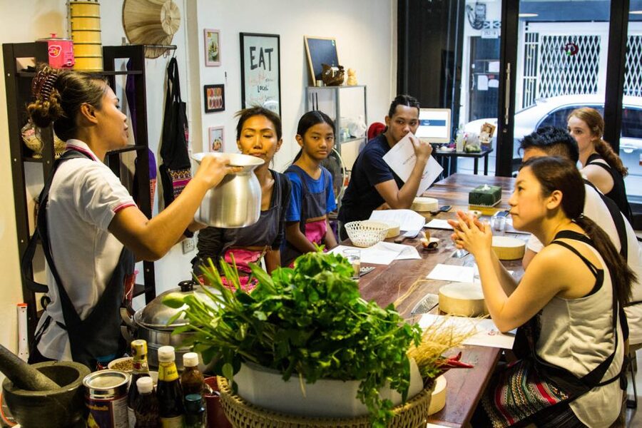Bangkok: Thai Cooking Class and Onnuch Market Tour - Key points at a glance