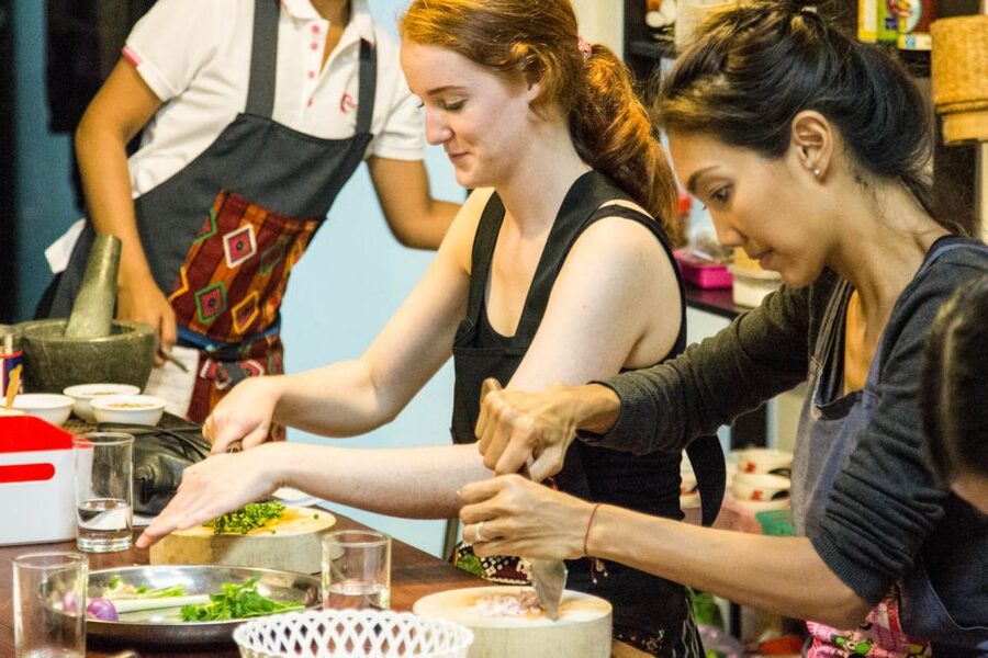Bangkok: Thai Cooking Class and Onnuch Market Tour - Is $43 a fair price?