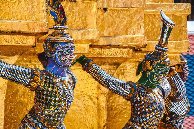 Bangkok: The Grand Palace, Wat Pho, and Wat Arun Walking Tour - Why this route works for a first Bangkok morning