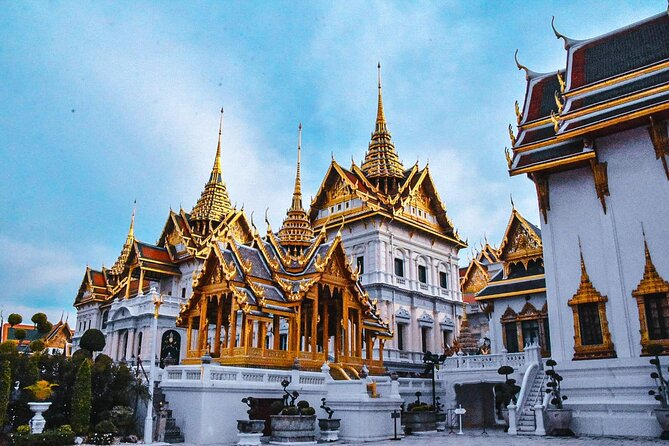 Bangkok: The Grand Palace, Wat Pho, and Wat Arun Walking Tour - Tha Tien and the ten-minute river crossing