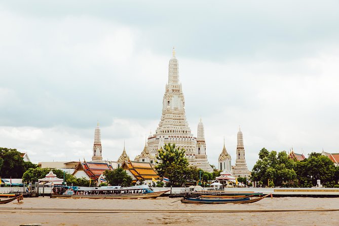 Bangkok: The Grand Palace, Wat Pho, and Wat Arun Walking Tour - What the 24.34 price really buys you