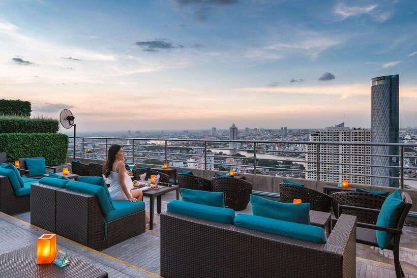 Bangkok: ThreeSixty Rooftop Bar at Millennium Hilton - Finding the bar inside the Hilton