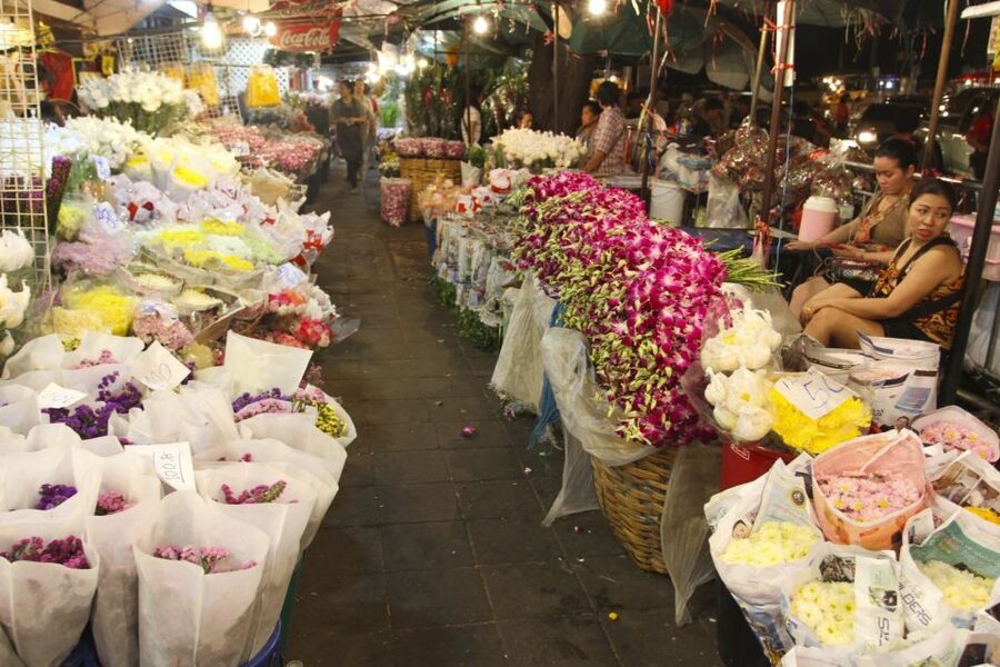 Bangkok: Travstore Original Bangkok Discovery Tour - Pak Khlong Talat, Bangkok’s flower market