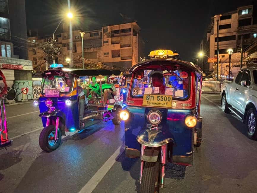 Bangkok: Tuk Tuk Adventure Chinatown Michelin Food & Temples - The Giant Swing, Wat Saket, and the old city