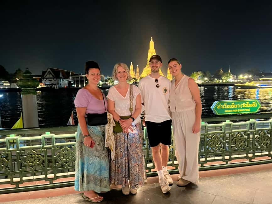 Bangkok: Tuk Tuk Adventure Chinatown Michelin Food & Temples - Wat Arun and the river at night