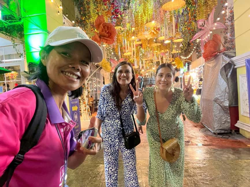 Bangkok: Tuk Tuk Adventure Chinatown Michelin Food & Temples - Wat Pho and the Grand Palace after sunset
