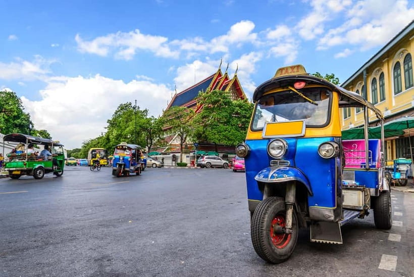 Bangkok Tuk-Tuk City Sightseeing Tour - Why a Tuk-Tuk Makes Sense for a Short Bangkok Tour