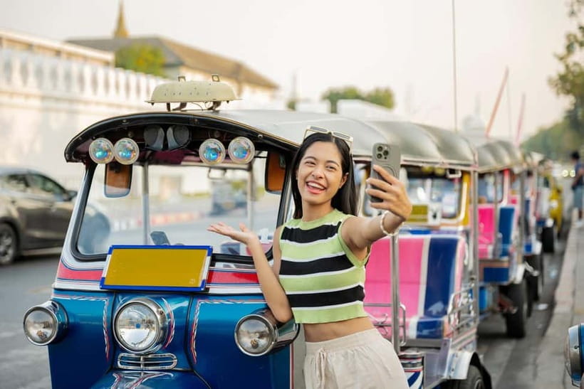 Bangkok Tuk-Tuk City Sightseeing Tour - The Giant Swing and Loha Prasat