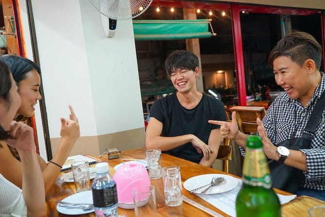 Bangkok Tuk Tuk Night Tour with food & drinks in Siam & Silom - Siam: an open-air first course