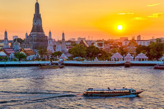 Bangkok Tuk-Tuk Tour by Night with Chinatown Street Food Meal - Tuk-tuk rides through Bangkok’s old streets