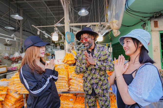 Bangkok Wat Pho and Flower Market Historical Walking Tour - Meeting at Itsaraphap Station at 9:30 am