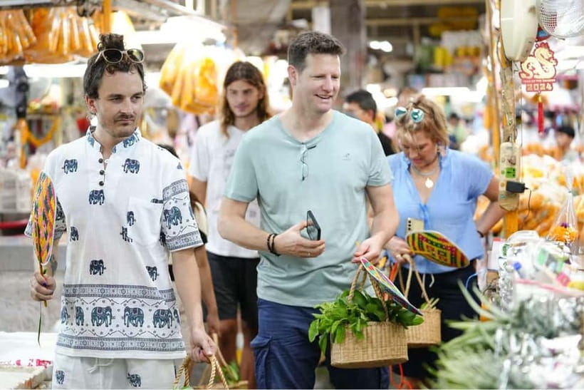 Bangkok: White Lotus Thai Cooking Class with Market Tour - Starting at Paak Klong Talad, Bangkok’s Flower Market
