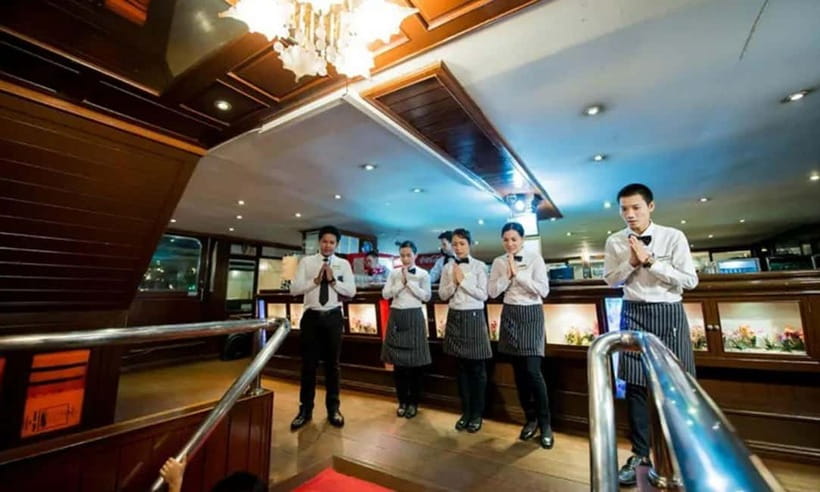 Bangkok: White Orchid Chao Phraya Cruise, Thai Buffet & Beer - Key points to know before boarding