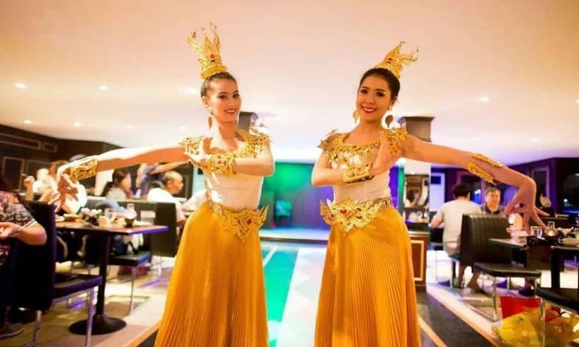 Bangkok: White Orchid Chao Phraya Cruise, Thai Buffet & Beer - Drinks included with dinner