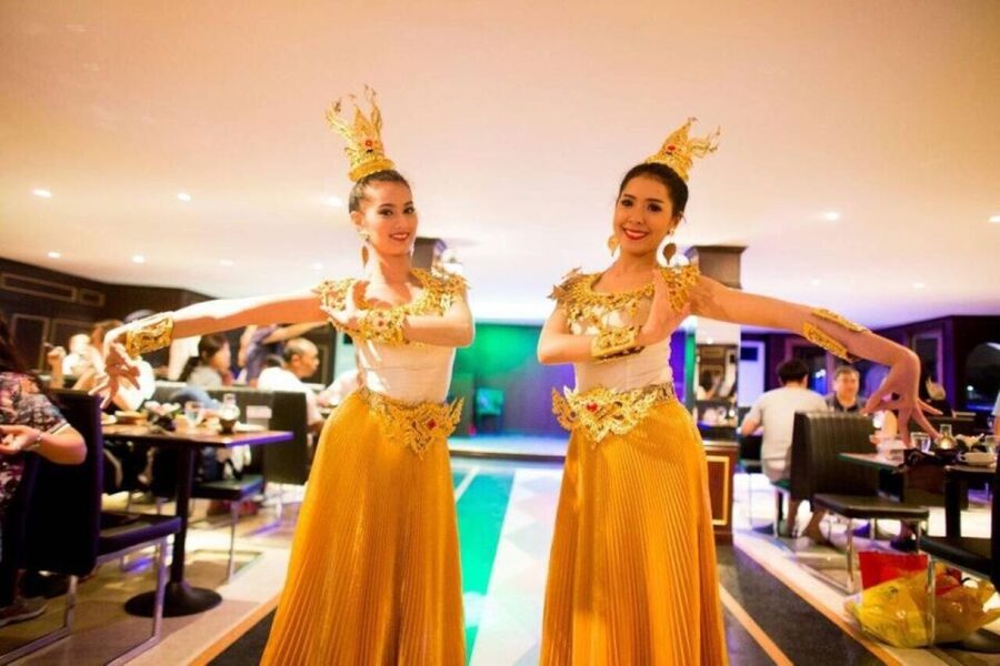 Bangkok: White Orchid Chao Phraya Dinner Cruise free Beer - Thai dance, singers, disco, and cabaret