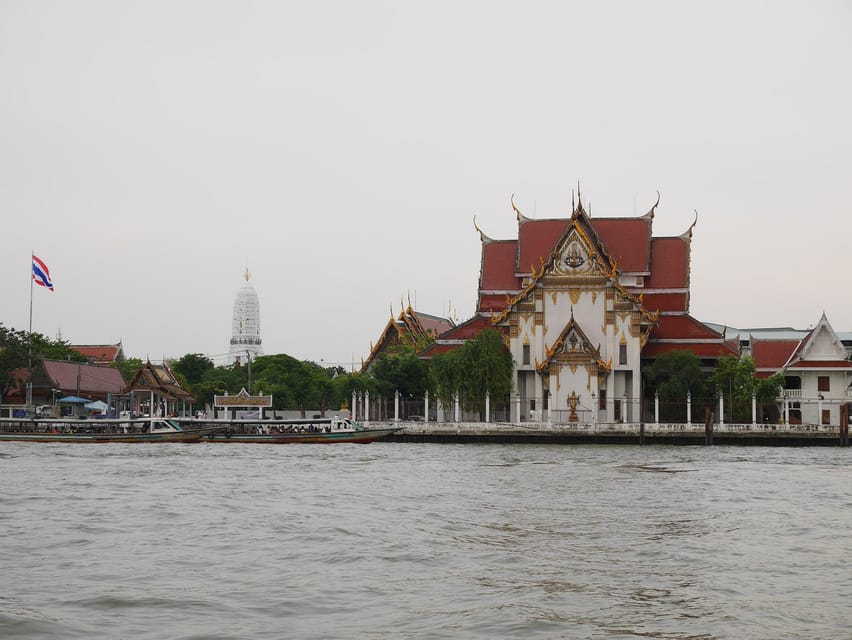 Bangkok with a Private Car and Driver Customizable Tours - Choosing between four, six, and eight hours