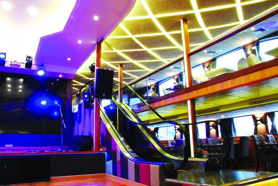 Bangkok: Wonderful Pearl Dinner Cruise at River City Pier - From Memorial Bridge to Rama VIII Bridge