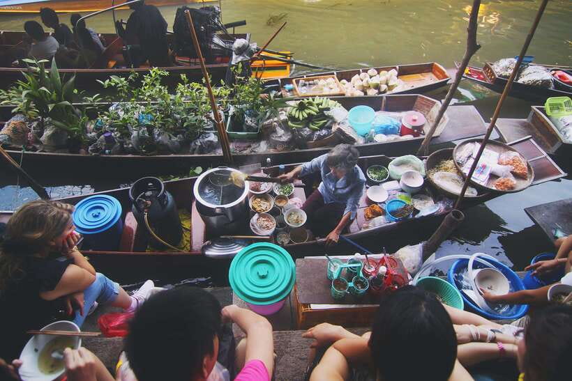 Boat Tour of Damnoen Saduak Floating Market - The one-hour long-tail boat ride