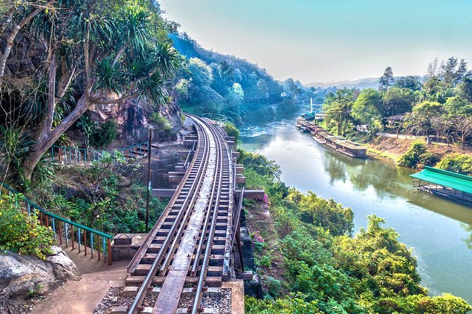Bridge on the River Kwai and Thailand-Burma Railway Tour - Guide quality can shape the entire day