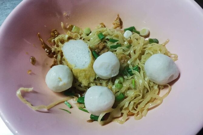 Chinatown Street Food Night Tour by Tuk Tuk in Bangkok - The Giant Swing under Bangkok’s night lights