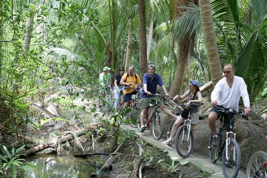 Colors Of Bangkok: 4-Hour Small Group Bike Tour - Returning by the Chao Phraya
